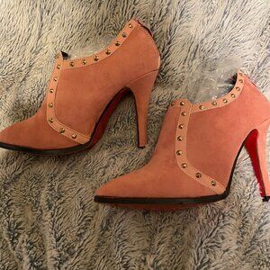 ❤️💕❤️VALENTINE'S DAY ❤️💕❤️, size 38 (7.5)